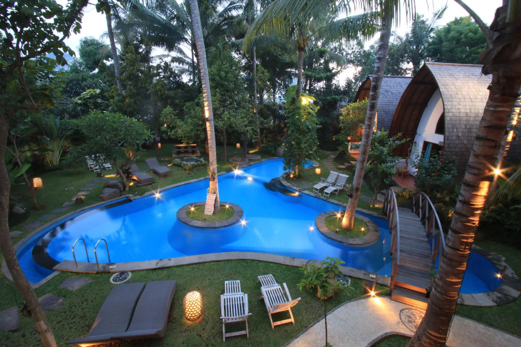 Green Bird Villa