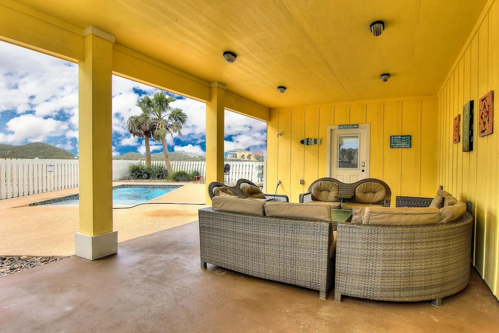 Coco Loco 652 by RedAwning