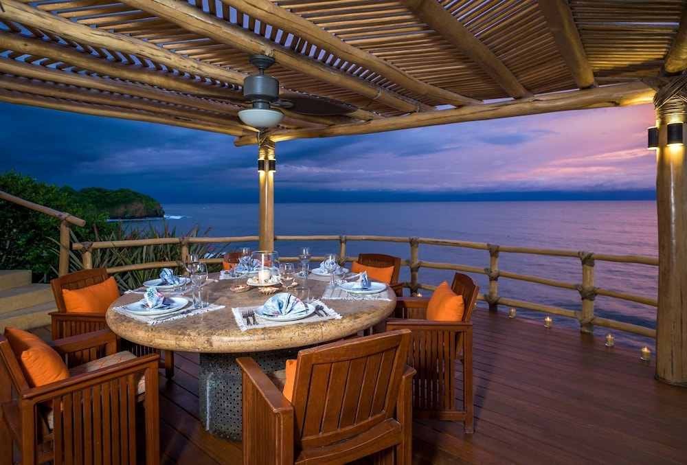 Casa Caleta