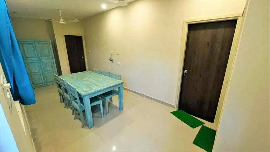 SHIKHAR BUNGLOW - A Stunning Valley View Bungalow in Mount Abu