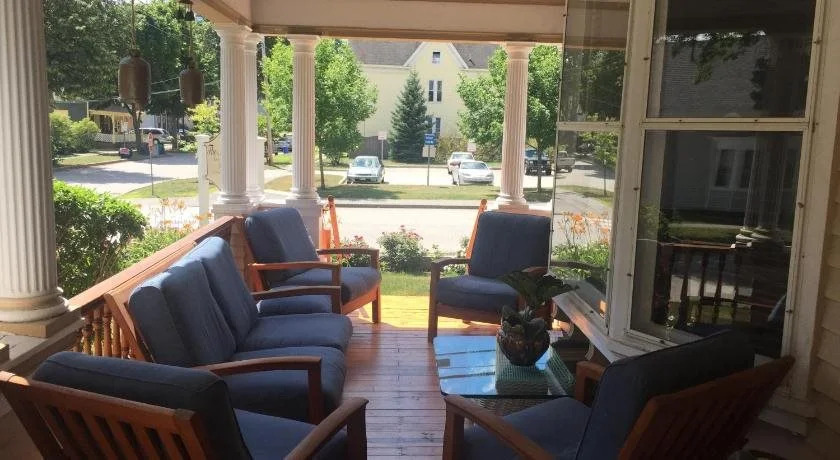 Munroe Inn Boutique Hotel