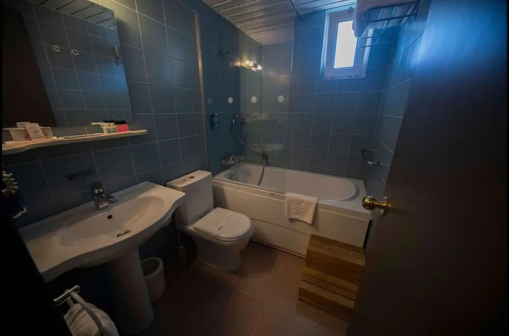 Dbl Room With Thermal Bath ,dinner Breakfast Included