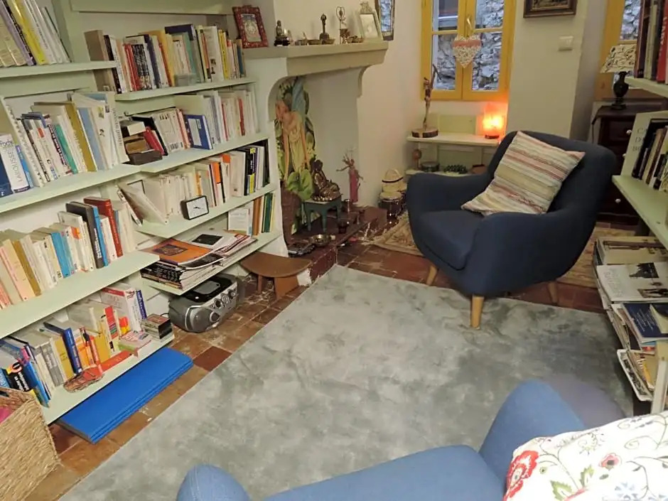 La Maison Bleue B&B