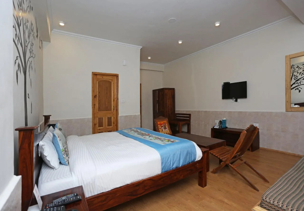 Sparsh Resort, A Boutique Stay - Just 2kms uphill from Mall Road, near Old Manali
