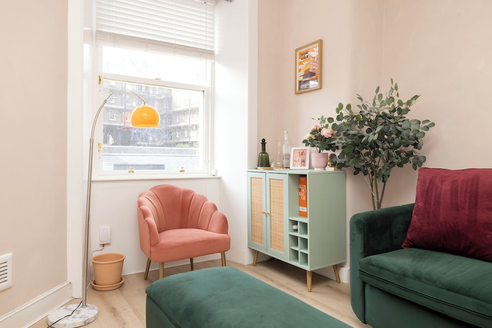 Elegant Apartment in the heart of Edinburgh