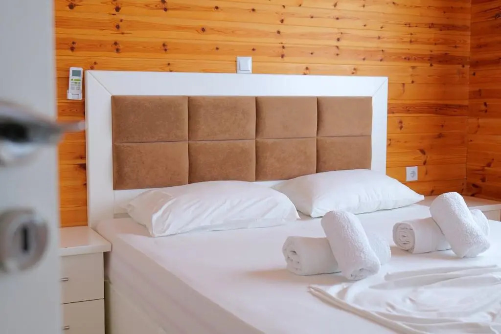 Stela Apartments