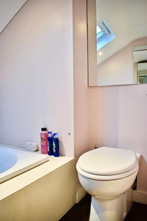 2 Bedroom Flat in Shepherd's Bush