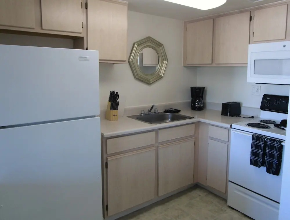 Park Suites at 238 - One Bedroom Apartment