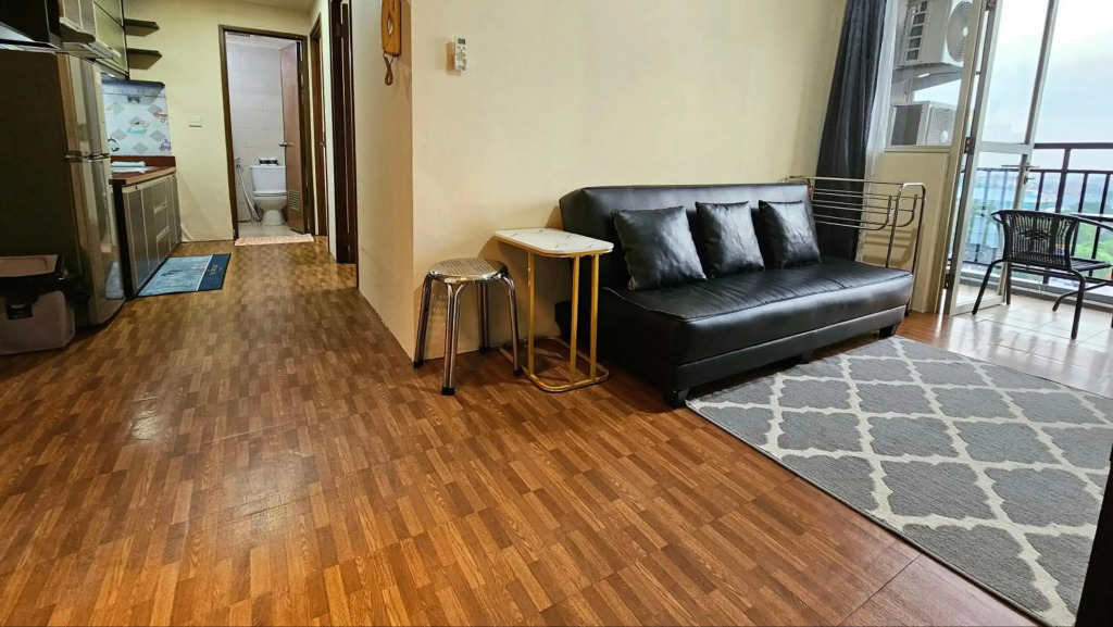 3BRs Penthouse View near JIEXPO Kemayoran Free Netflix & Amazone Prime Video