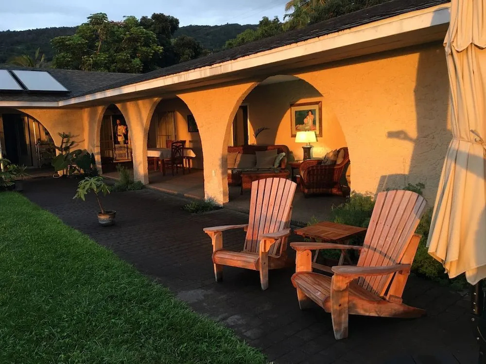 Kona Bayview Inn