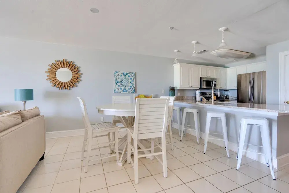 Crystal Dunes 503 by Newman-Dailey