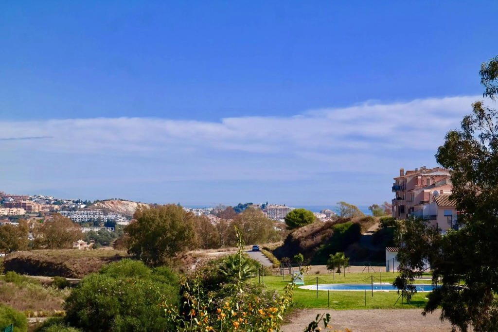 Villa Bonita - Calm DUPLEX TOWNHOUSE in Mijas Costa with sea view