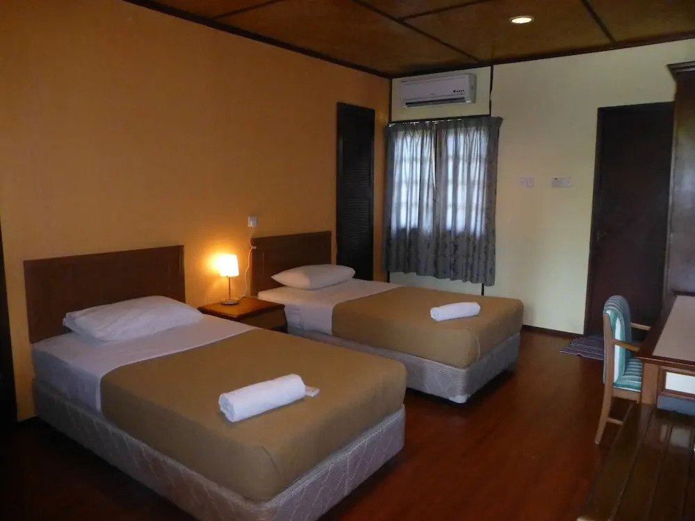 D' Coconut Pulau Besar Resort