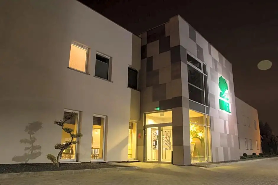 Hotel Platan