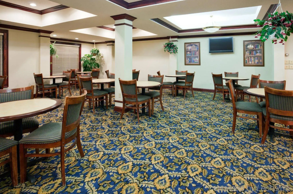 Holiday Inn Express & Suites Superior by IHG