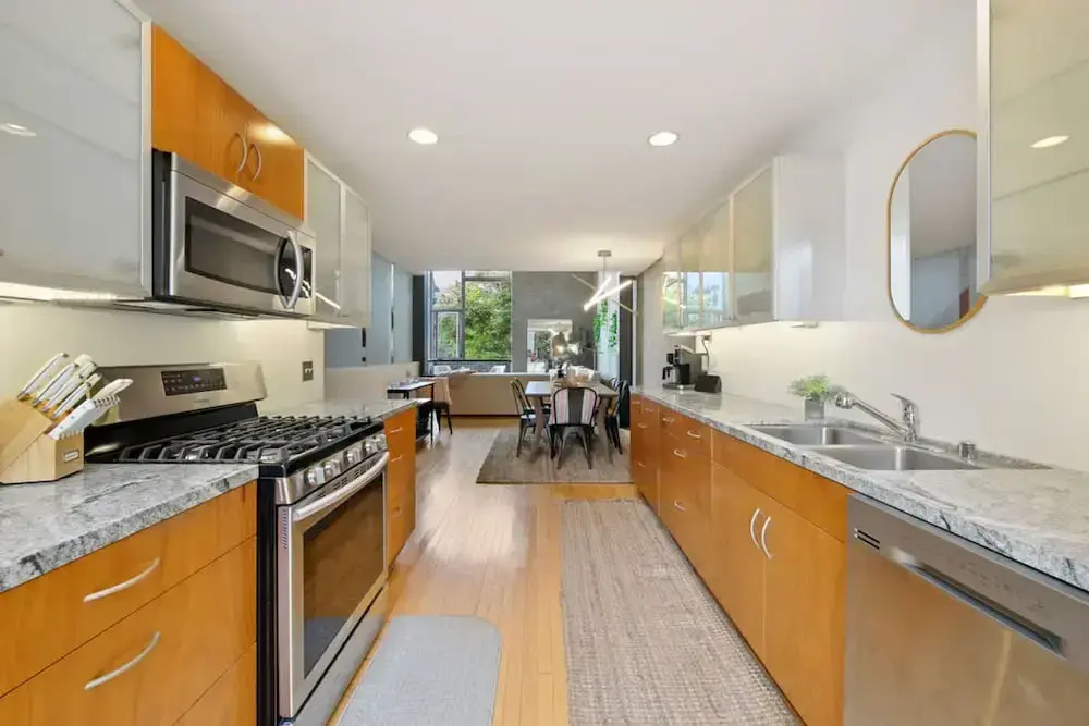 New York Style Penthouse in the Heart of the City