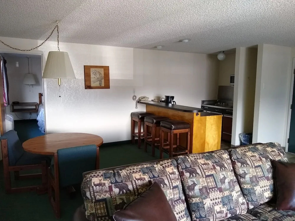 Wilderness Inn