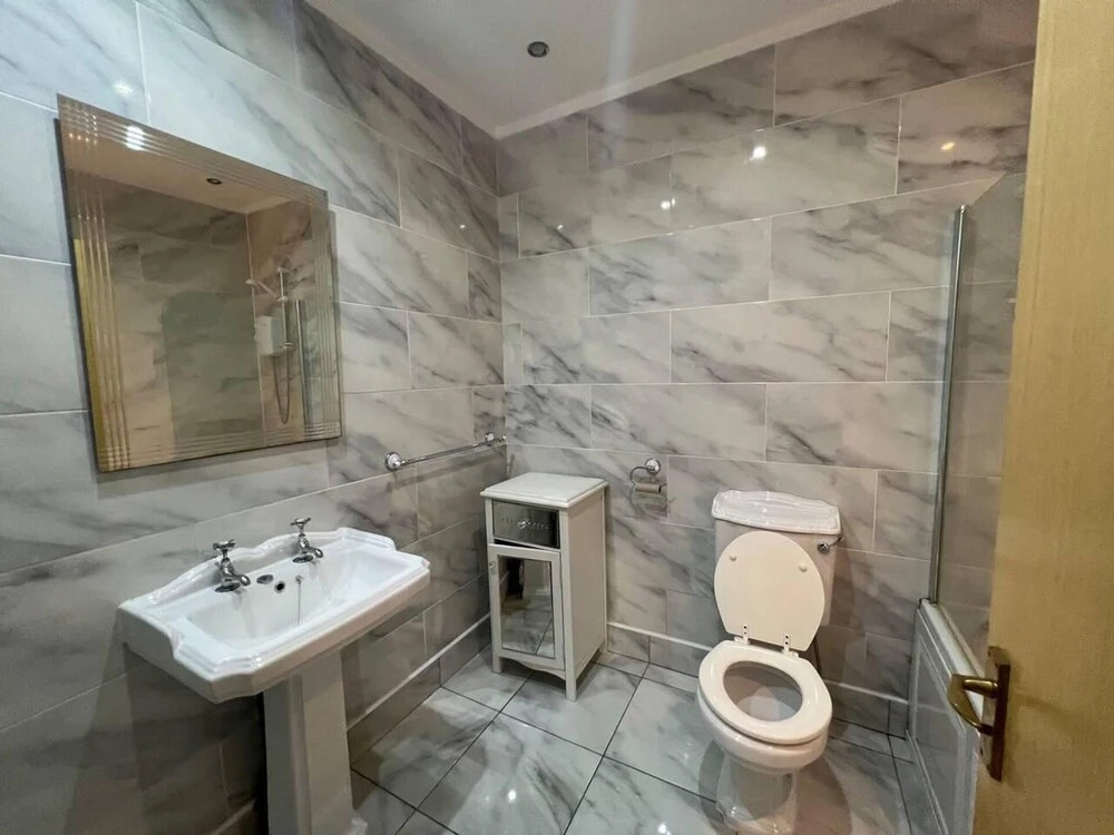 2-bed Apartment in Liverpool at Albert Dock