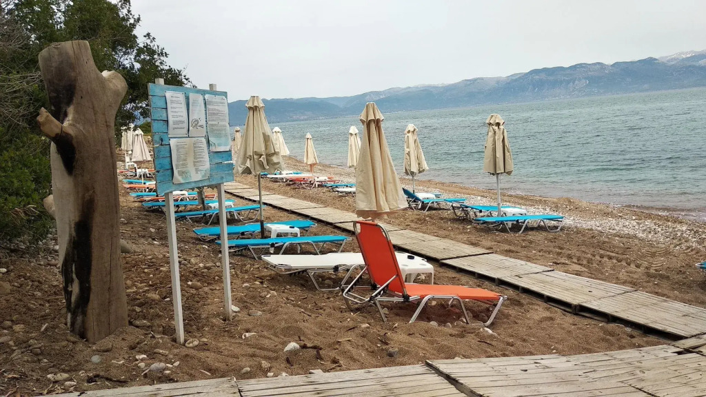 Grekis Hotel and Apartments