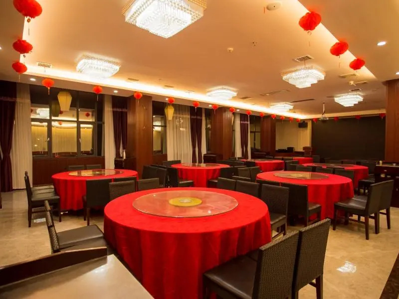VX Hotel Shangrao Boyang County Building Materials Market