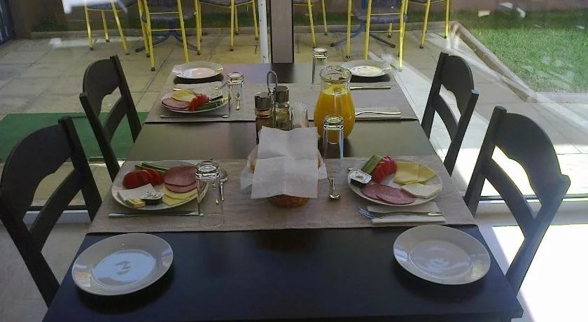 Ivatea Family Hotel
