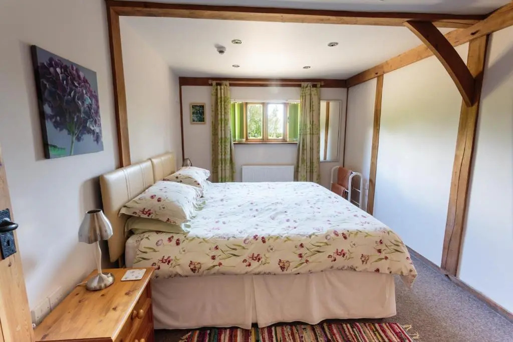 The Oak Eco Barn Clematis Cottages Stamford