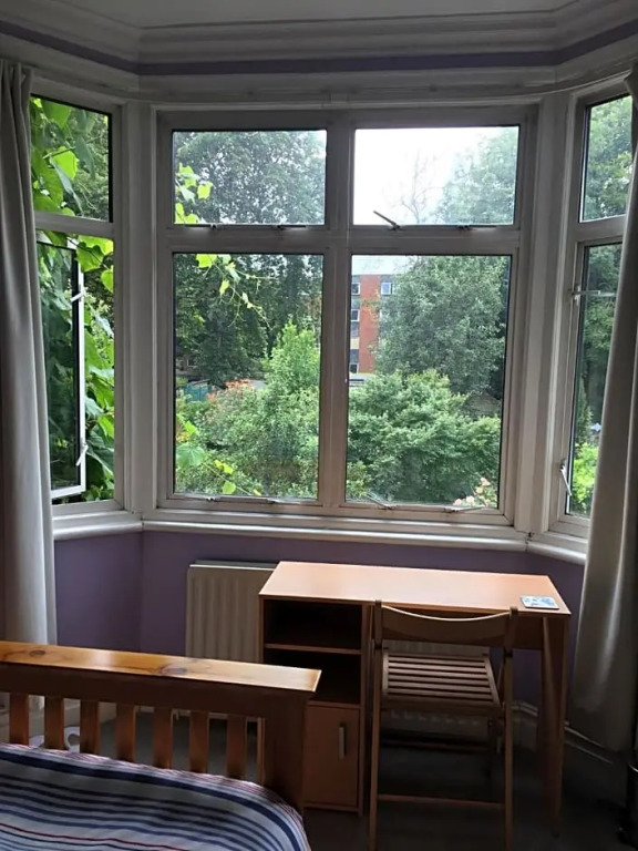 38 Whitehall Road