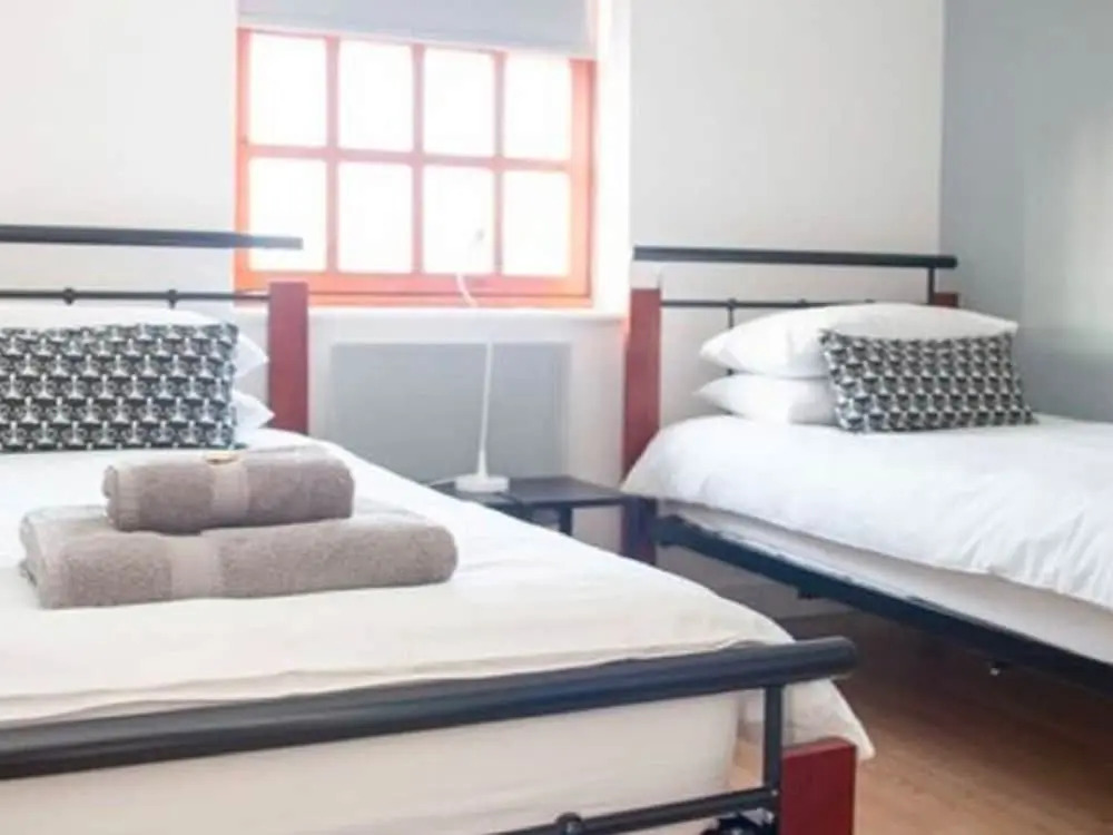 Cosy Holiday Home in Gloucester Near Robinswood Park