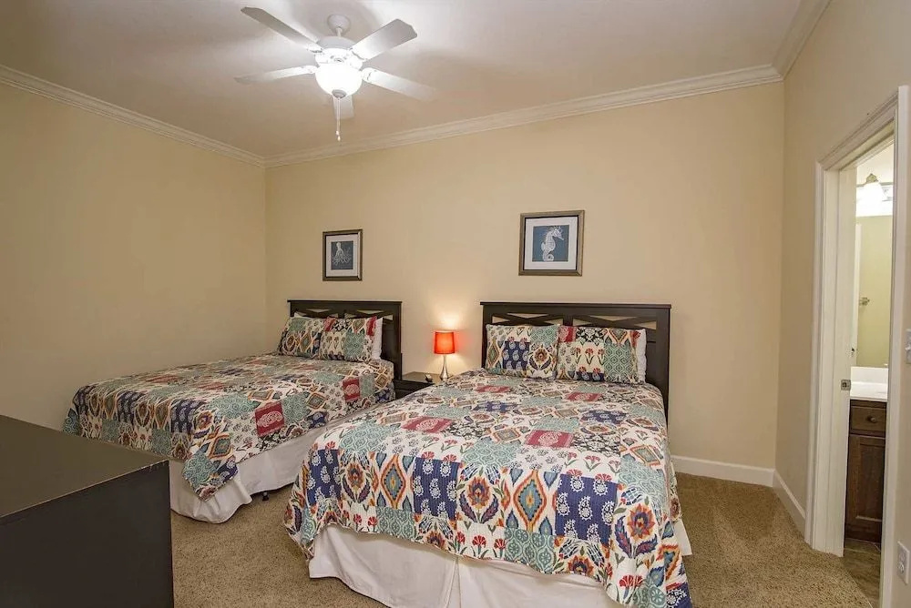 Phoenix West II 2709 3 Bedrooms 4 Bathrooms Condo