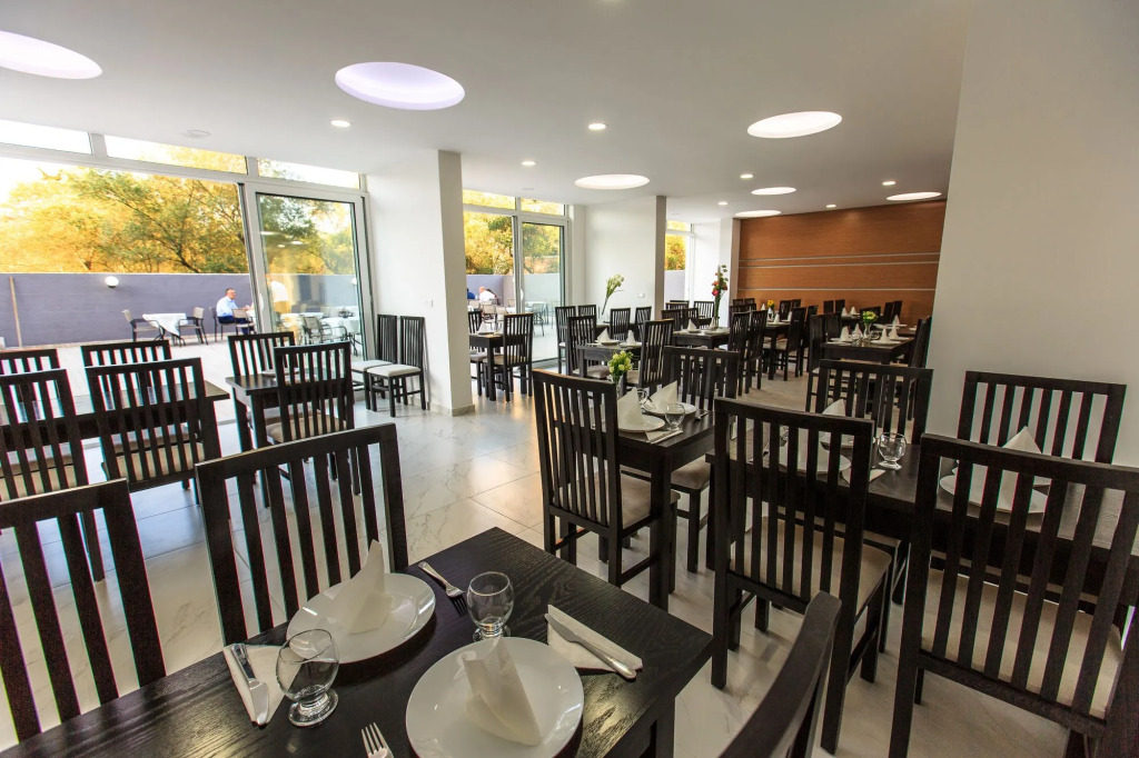 Hotel Scandinavian Home Of Ulcinj