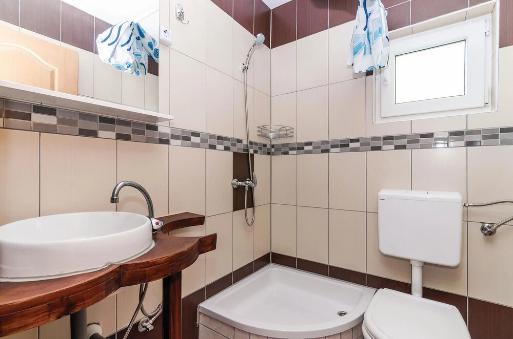 Beautiful Apartment in Vinjerac With 2 Bedrooms and Wifi