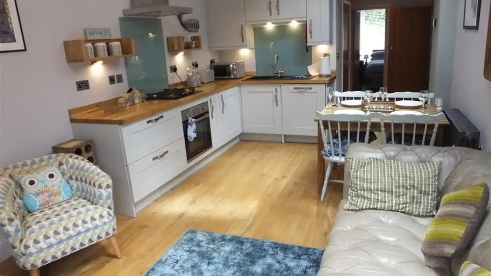 Albert View 1