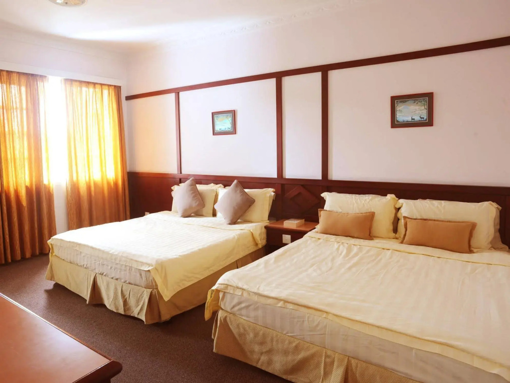Parkland Suites