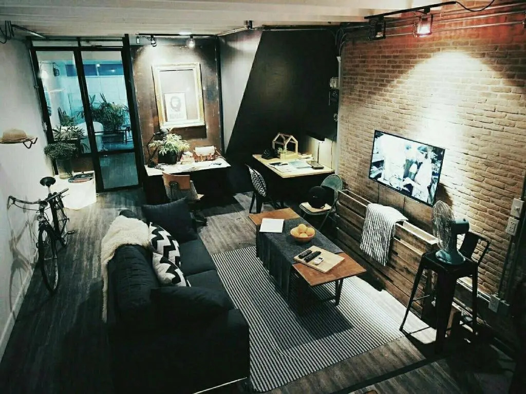 2BR House with Bathtub near Old City