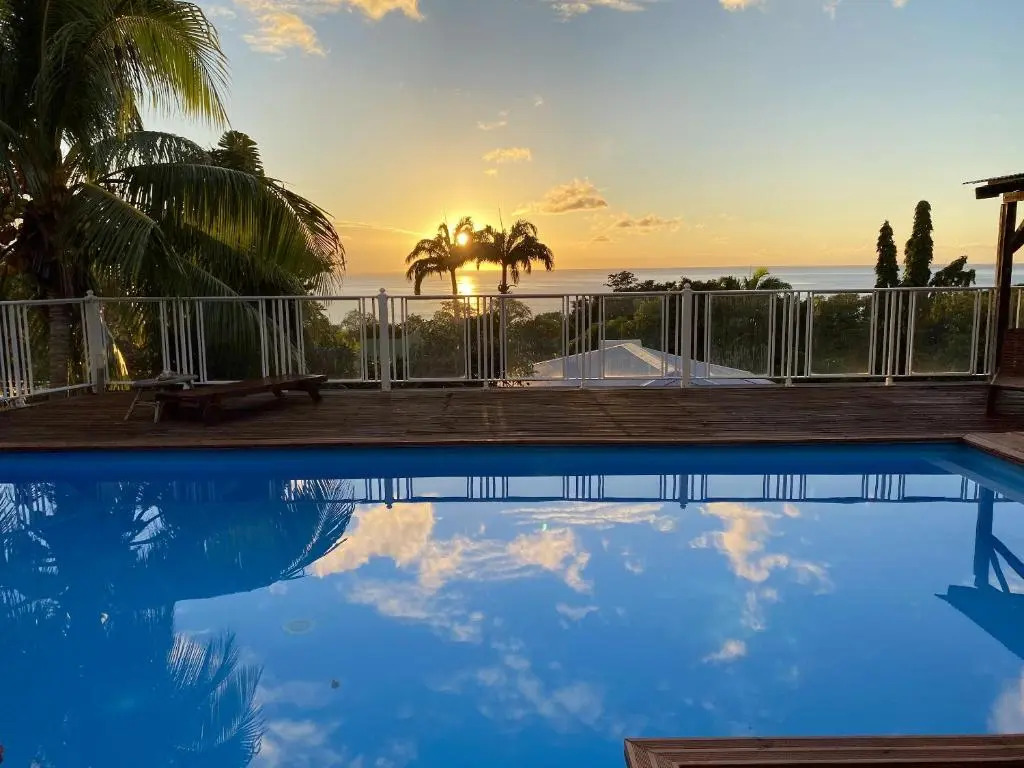 Appartement d'une chambre a Pointe Noire a 150 m de la plage avec vue sur la mer piscine partagee et jardin clos