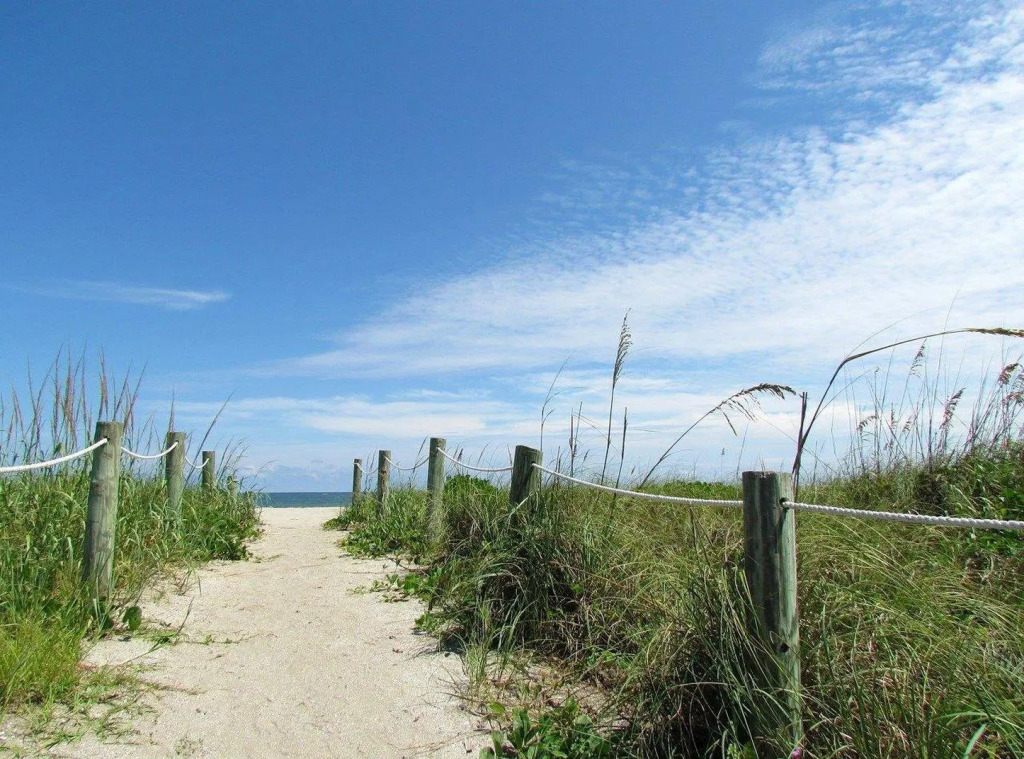 Royal Inn Beach Hutchinson Island