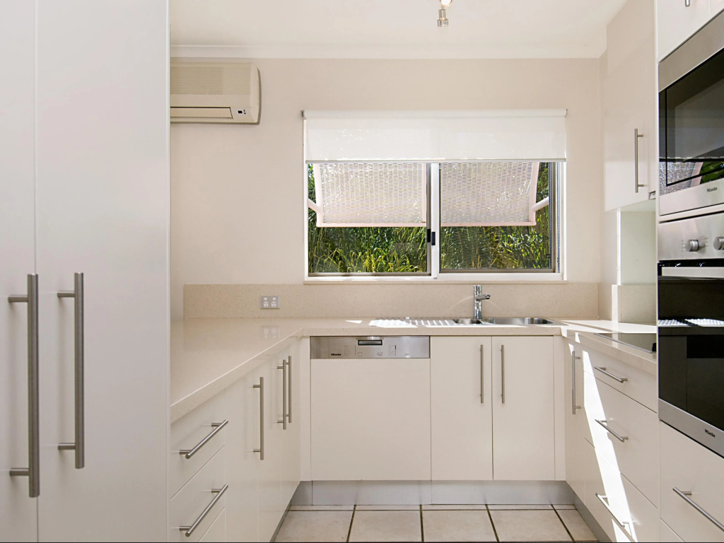 Bali Hai Apartments Noosa