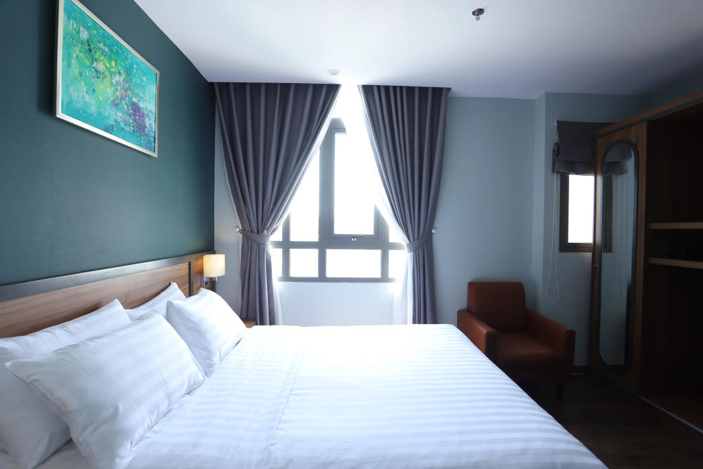 Lanura Apartments and Hotel