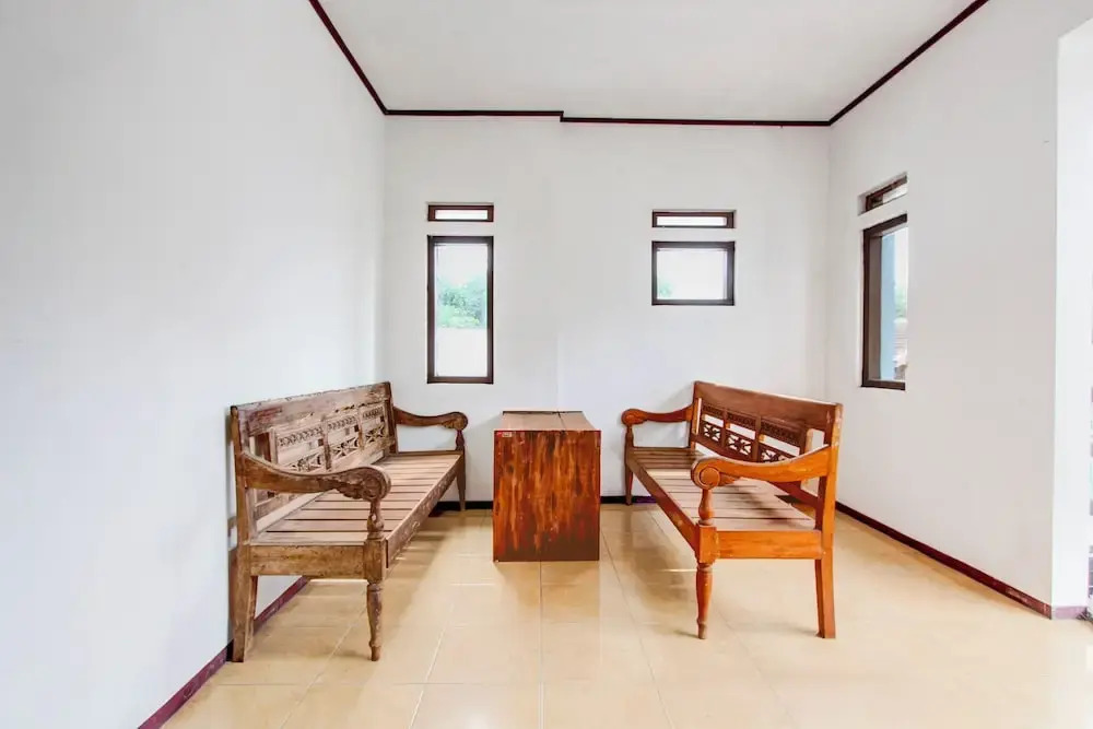 Hotel O Purwokerto Near Alun Alun Purwokerto Formerly Guest House Rania