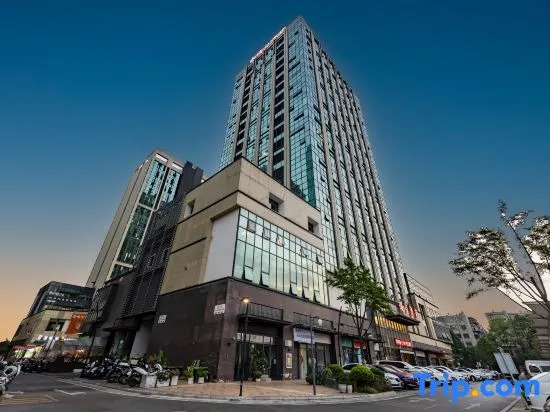 Yucheng Hotel (Haiyuan College of Medical University, Kunming High-tech Zone)