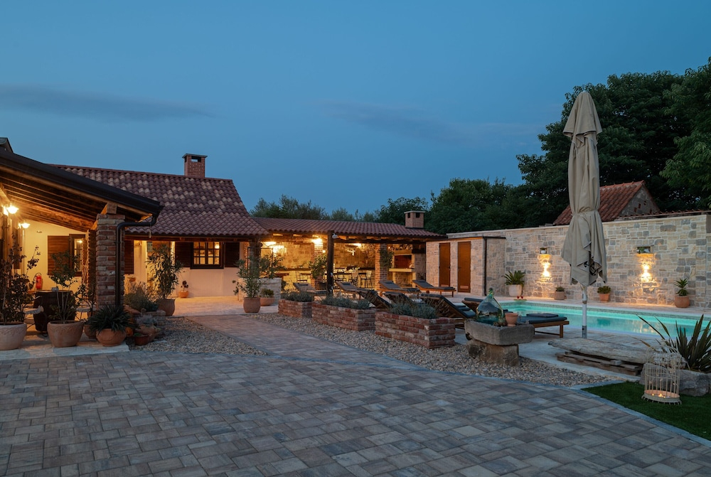 Villa Rustica ZadarVillas