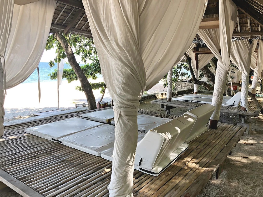 La Luz Beach Resort