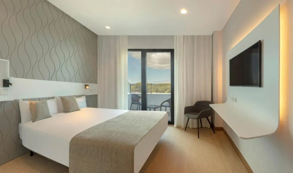 AJ Gran Alacant by SH Hoteles