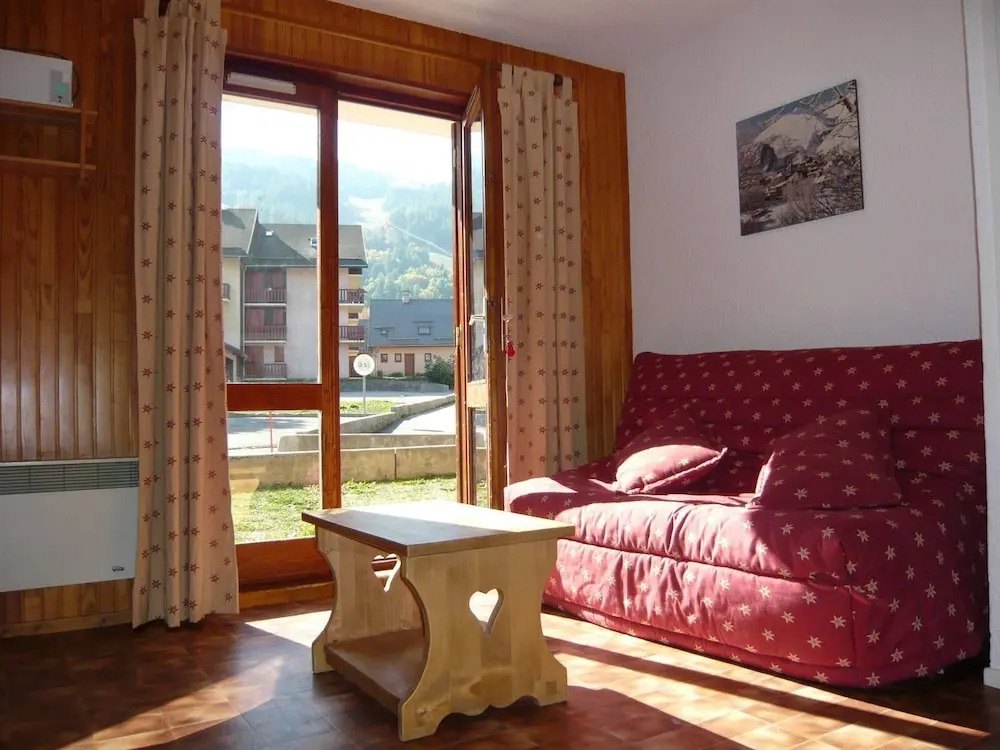 Carene N°2 : Studio 4 Personnes / Studio 4 People