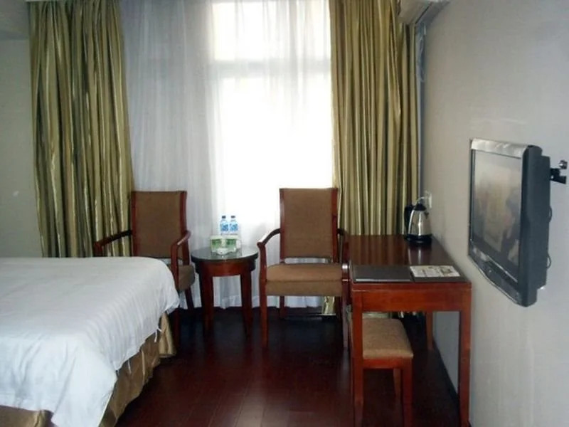 Green Tree Inn Xiamen University Business Hotel