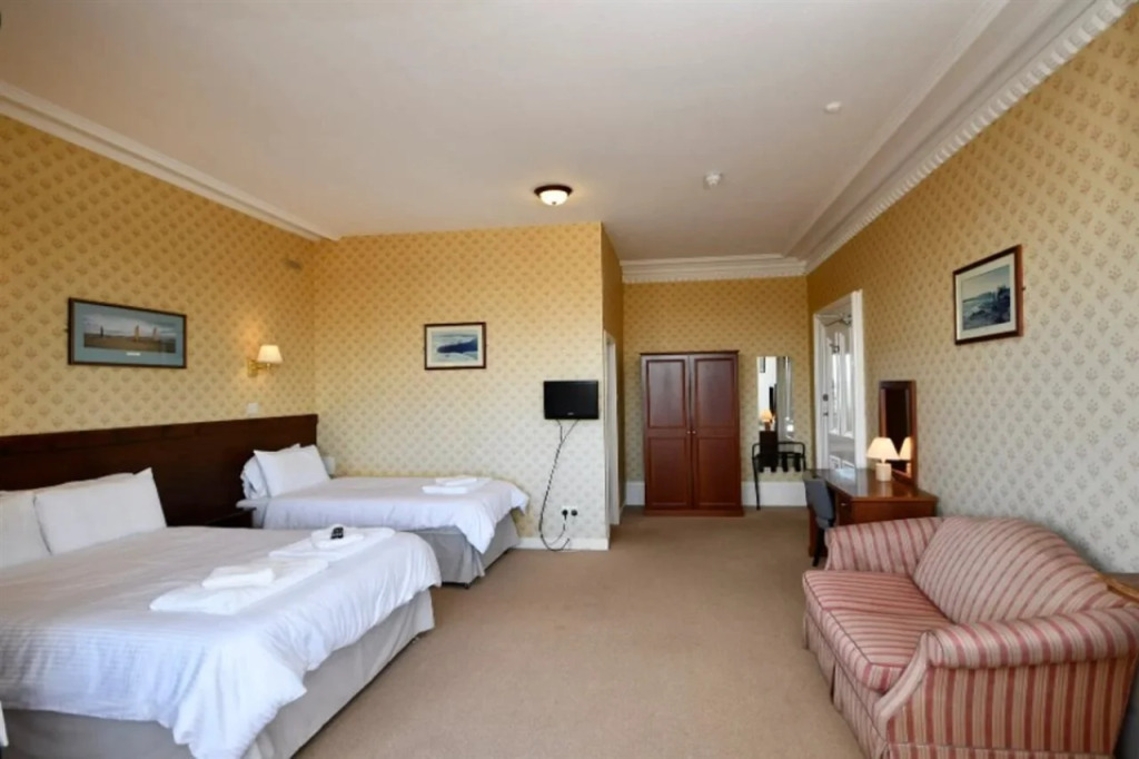 The Stromness Hotel