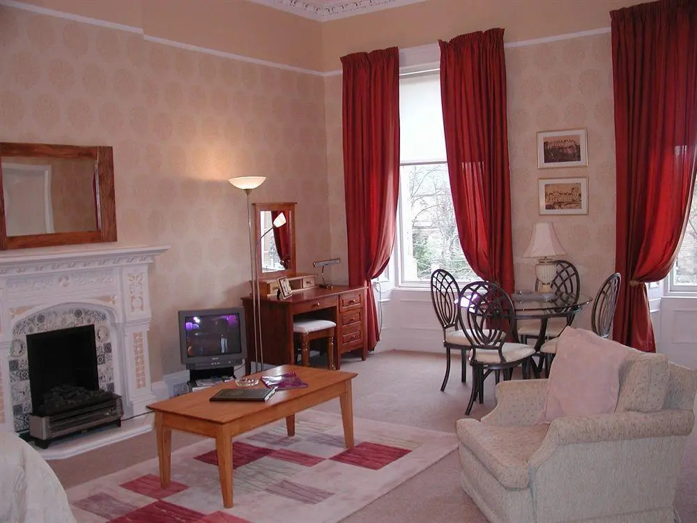The Whitehouse Apartments