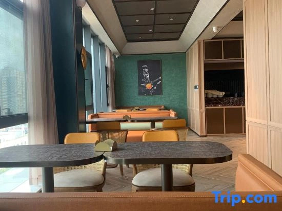 Orange Hotel (Beijing Shuangqiao Subway Station Wanda Square Branch)