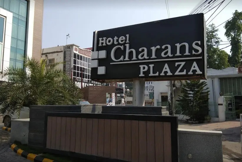 Hotel Charan Plaza