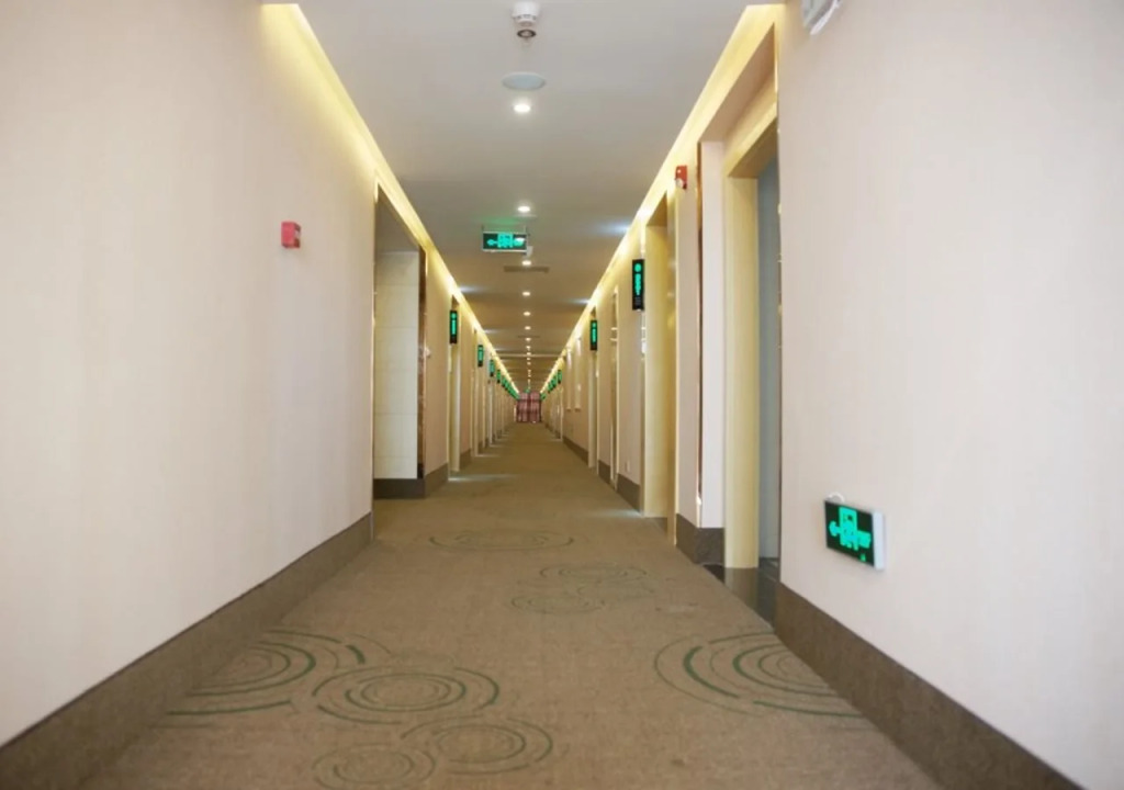 GreenTree Inn Wuxi Yixing Guanlin Town Express Hotel